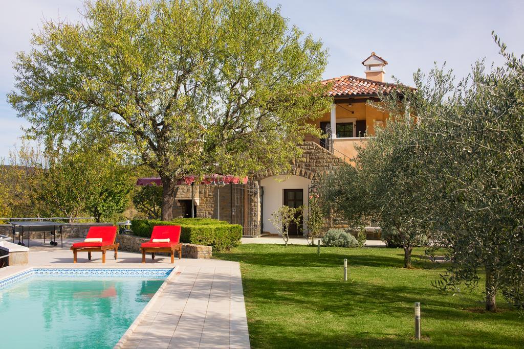 Momjan Villa Momiano With Private Pool المظهر الخارجي الصورة